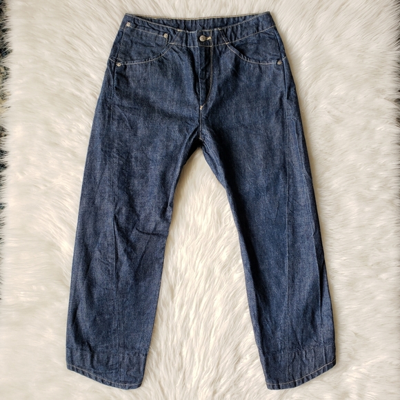 levis 835